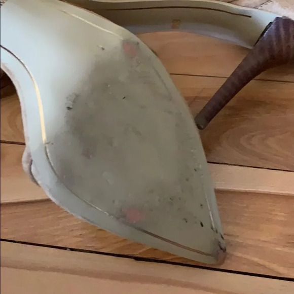 Charles
Jourdan camel suede ankle strap pumps - Picture 9 of 12